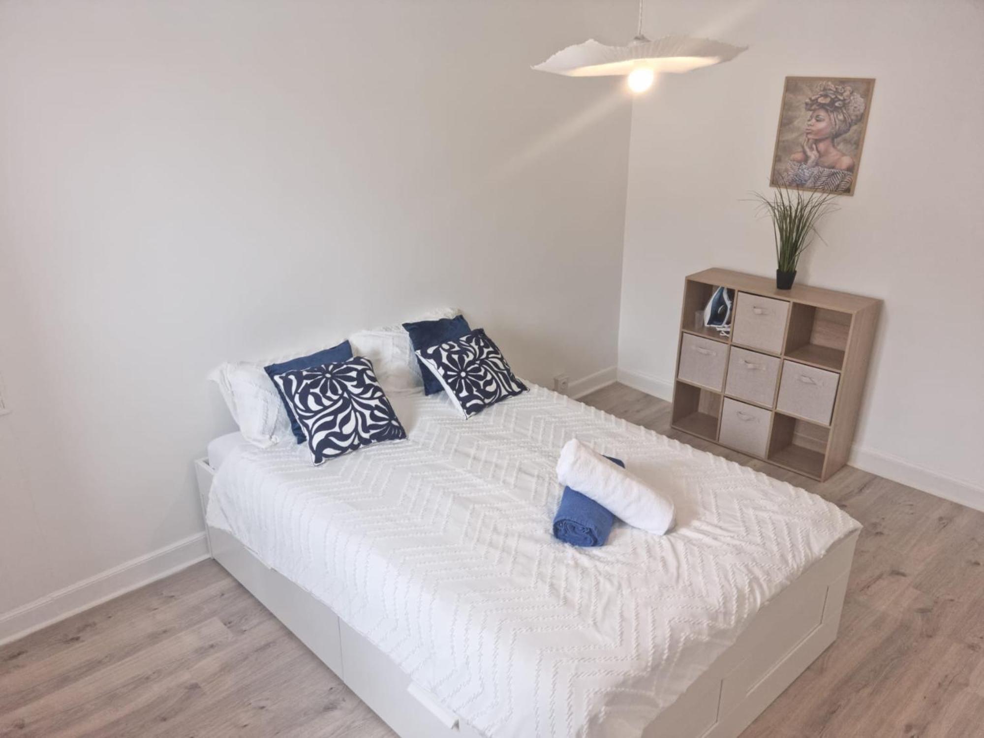 Bleu Lumiere Apaisante Apartment Montluçon Екстериор снимка